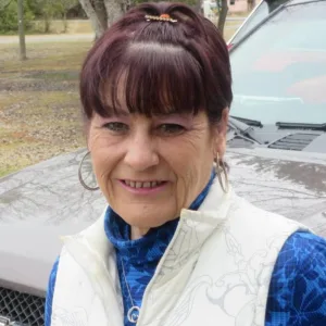 Debra Ludlow